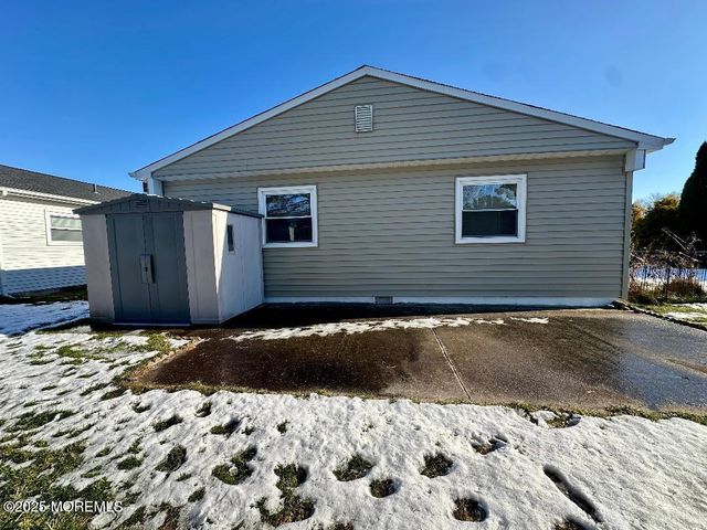 57 Encinitas Drive, Toms River, NJ 08757