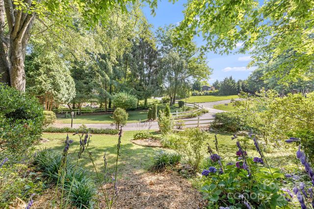 19 Timbers Edge Lane, Fairview, NC 28730