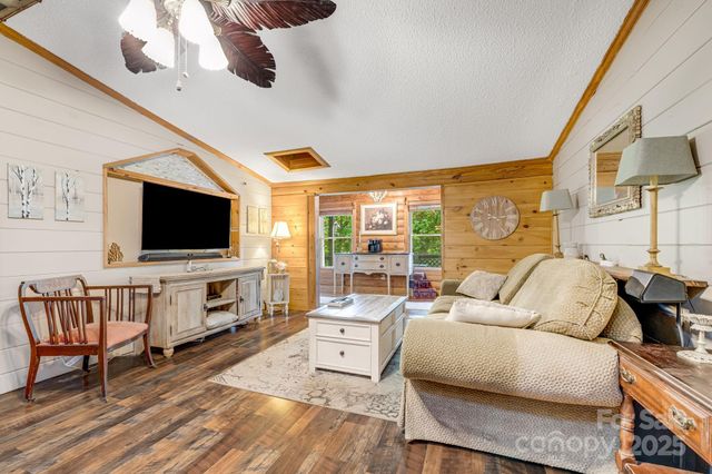 19 Timbers Edge Lane, Fairview, NC 28730