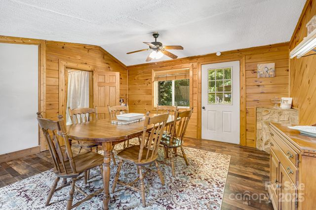 19 Timbers Edge Lane, Fairview, NC 28730