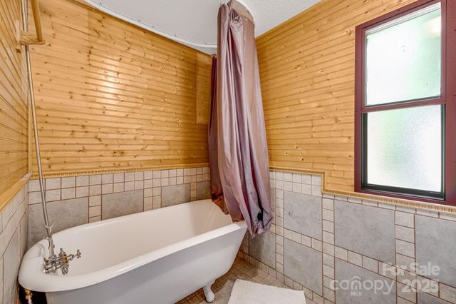 19 Timbers Edge Lane, Fairview, NC 28730