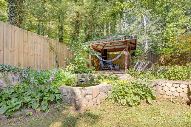 19 Timbers Edge Lane, Fairview, NC 28730