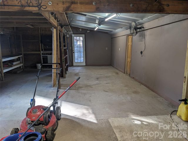 19 Timbers Edge Lane, Fairview, NC 28730