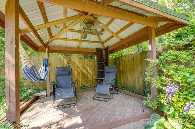 19 Timbers Edge Lane, Fairview, NC 28730