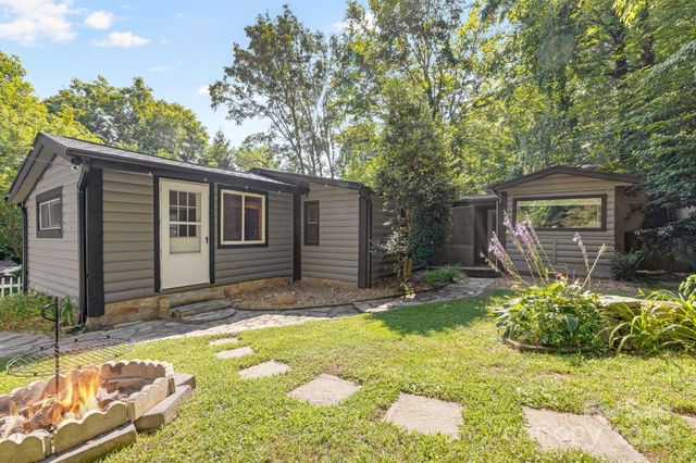 19 Timbers Edge Lane, Fairview, NC 28730