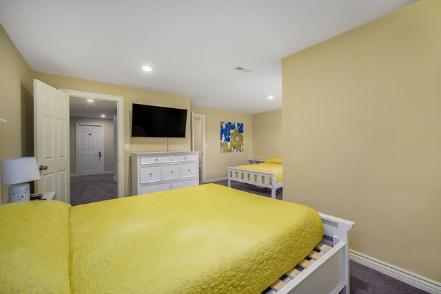 5155 N Saint James St, Bel Aire, KS 67226