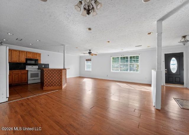 774 Sharon Hills Drive, Biloxi, MS 39532