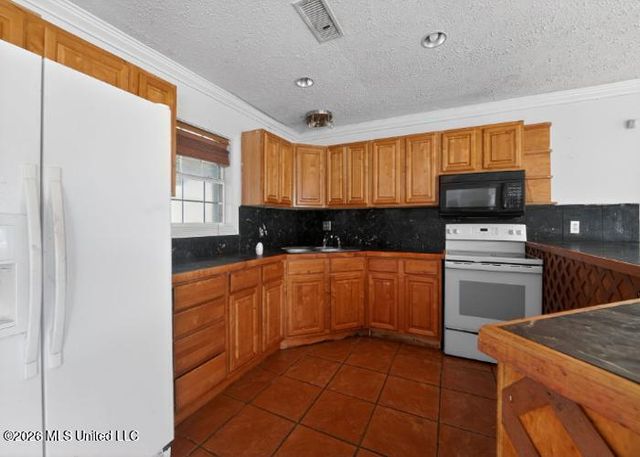 774 Sharon Hills Drive, Biloxi, MS 39532