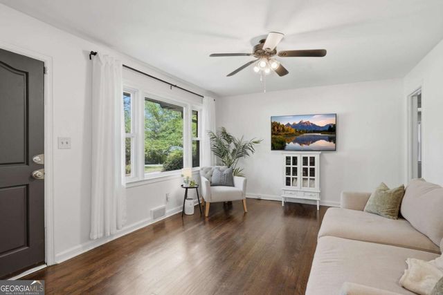 898 Scott Circle, Decatur, GA 30033