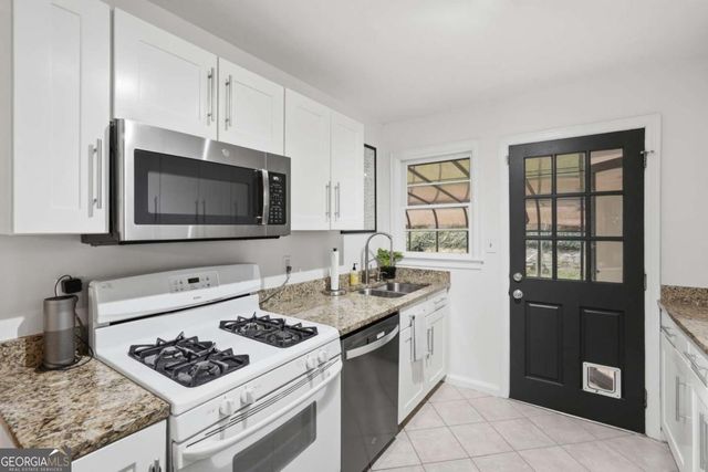 898 Scott Circle, Decatur, GA 30033