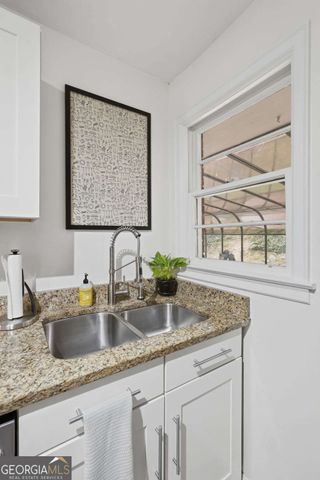 898 Scott Circle, Decatur, GA 30033