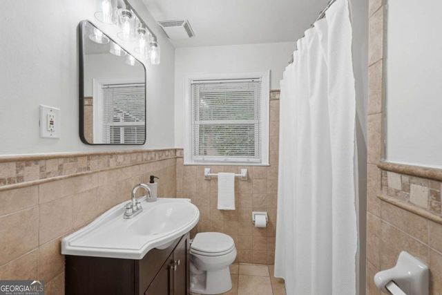 898 Scott Circle, Decatur, GA 30033