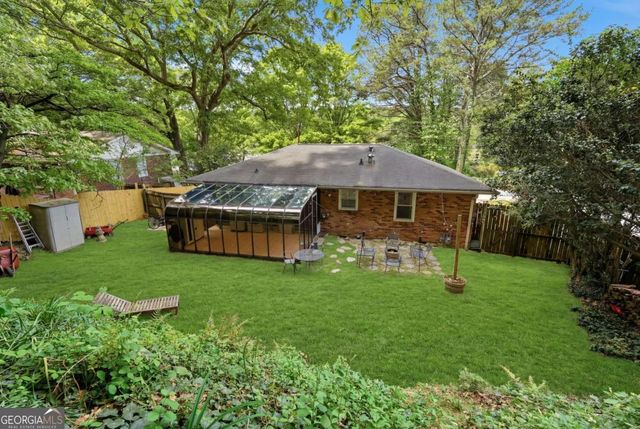 898 Scott Circle, Decatur, GA 30033