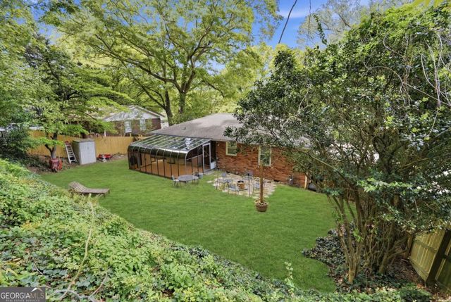 898 Scott Circle, Decatur, GA 30033