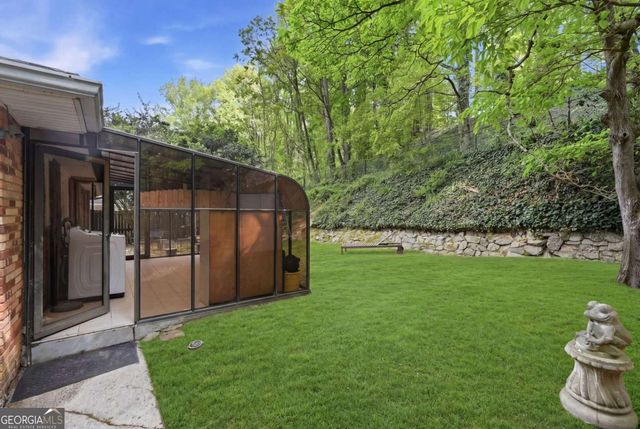 898 Scott Circle, Decatur, GA 30033