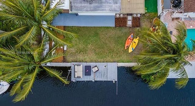 420 SE 9th Ct 1-2, Fort Lauderdale, FL 33316