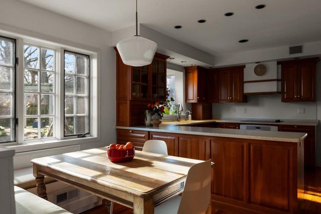 1914 Eastwood Avenue, Janesville, WI 53545