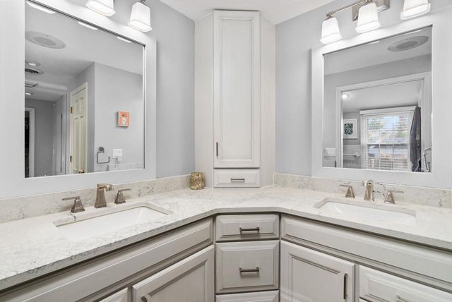 1914 Eastwood Avenue, Janesville, WI 53545