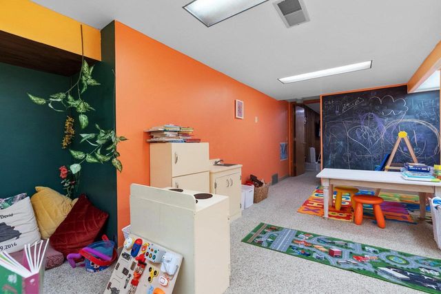 1914 Eastwood Avenue, Janesville, WI 53545