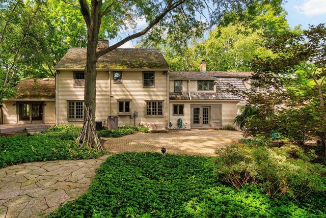 1914 Eastwood Avenue, Janesville, WI 53545