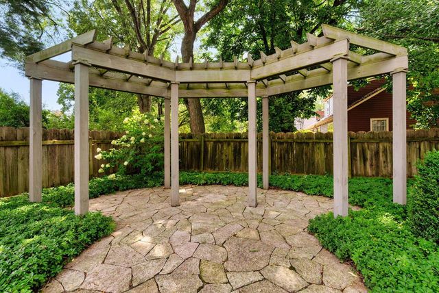 1914 Eastwood Avenue, Janesville, WI 53545