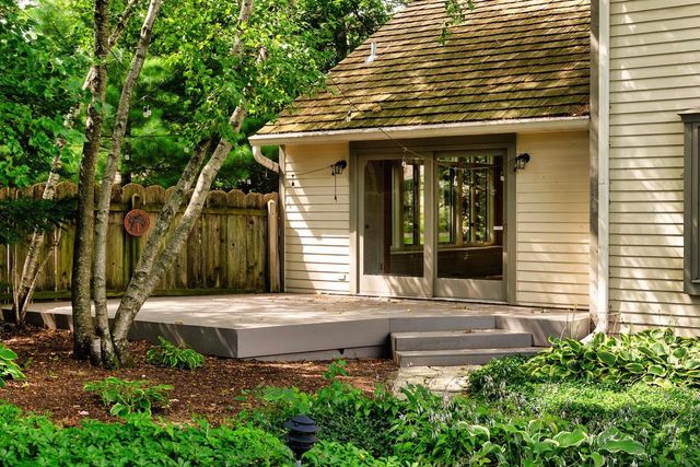 1914 Eastwood Avenue, Janesville, WI 53545