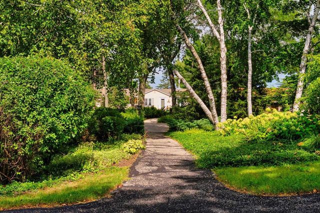 1914 Eastwood Avenue, Janesville, WI 53545