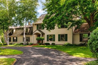 1914 Eastwood Avenue, Janesville, WI 53545