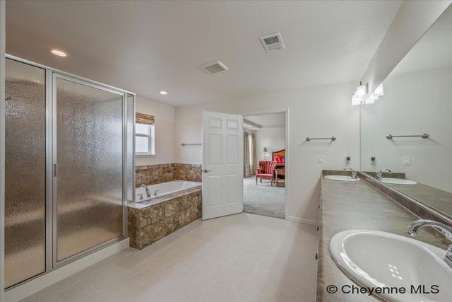 1054 MARIE LN, Cheyenne, WY 82009