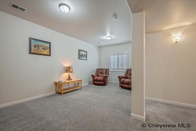 1054 MARIE LN, Cheyenne, WY 82009