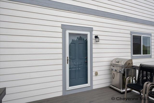 1054 MARIE LN, Cheyenne, WY 82009