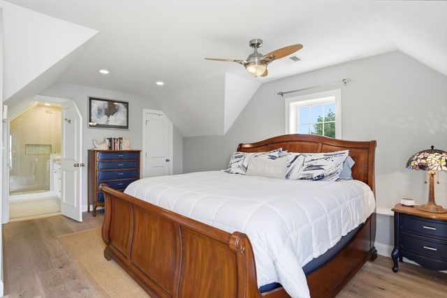 15 Bellevue Rd, Quincy, MA 02171