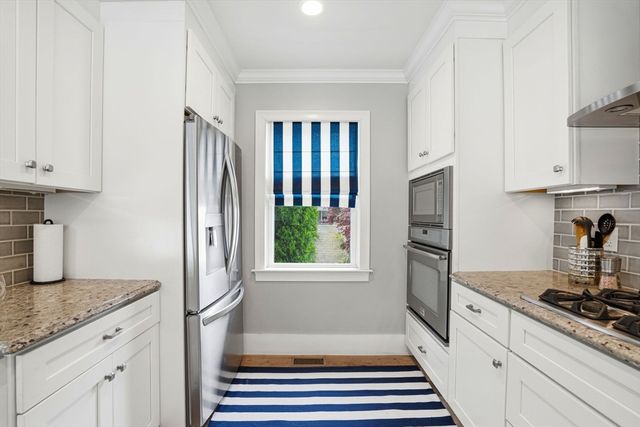 15 Bellevue Rd, Quincy, MA 02171