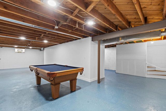 4062 S Troy AVENUE, Saint Francis, WI 53235