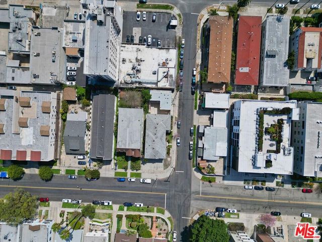 310 N St Andrews Place, Los Angeles, CA 90004