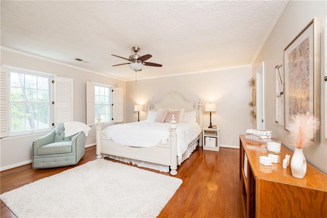 4748 Karls Gate Drive, Marietta, GA 30068