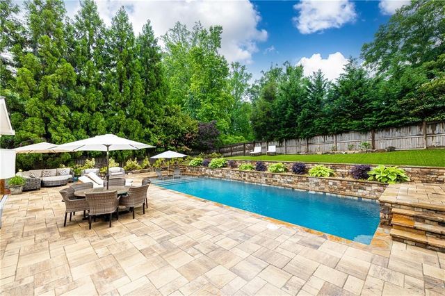 4748 Karls Gate Drive, Marietta, GA 30068