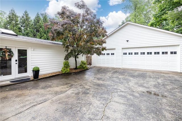 4748 Karls Gate Drive, Marietta, GA 30068
