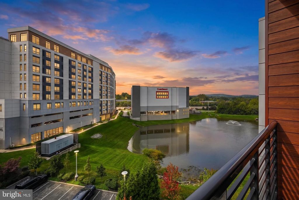 575 S GODDARD BLVD #512, KING OF PRUSSIA, PA 19406 — exterior