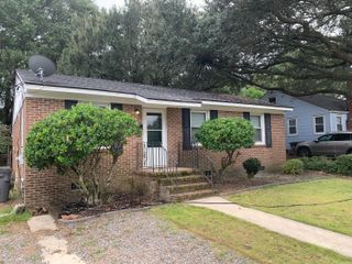 3859 Hottinger Avenue, North Charleston, SC 29405