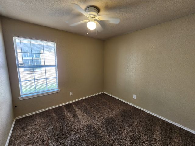 1429 E Robert Street, Fort Worth, TX 76104