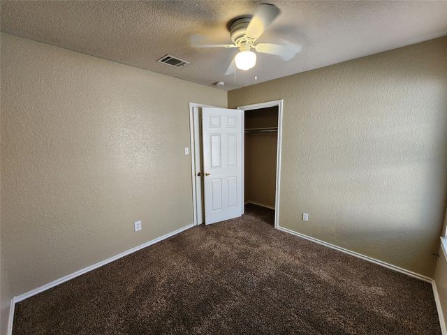 1429 E Robert Street, Fort Worth, TX 76104