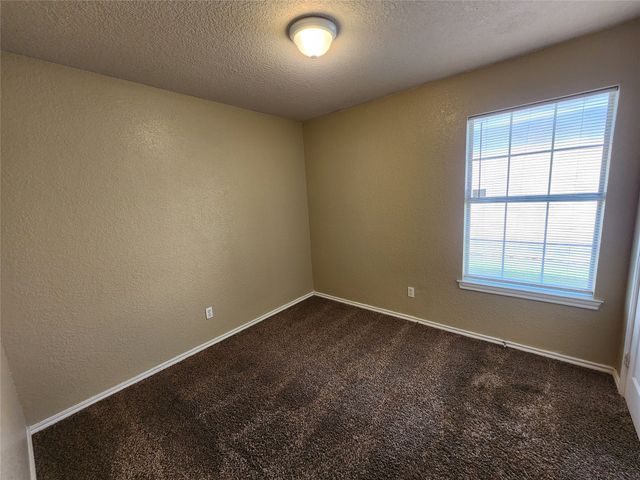 1429 E Robert Street, Fort Worth, TX 76104