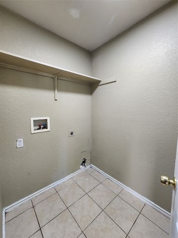 1429 E Robert Street, Fort Worth, TX 76104