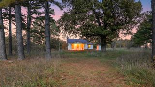 2427 M Highway, Koshkonong, MO 65692