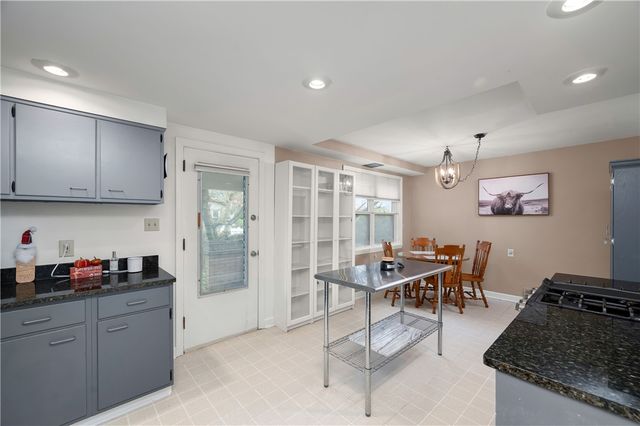 155 Shanor Hts, Center Twp, PA 16001