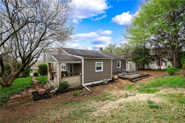 155 Shanor Hts, Center Twp, PA 16001