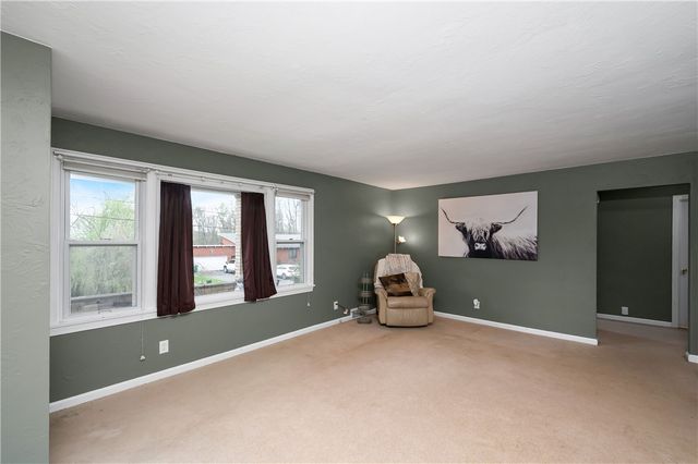 155 Shanor Hts, Center Twp, PA 16001