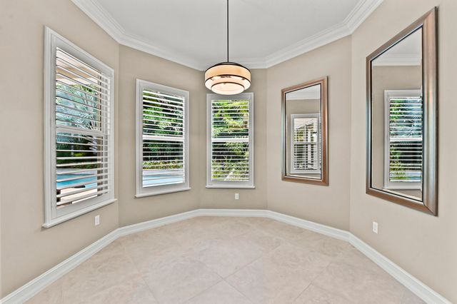 7735 Eden Ridge Way, Palm Beach Gardens, FL 33412