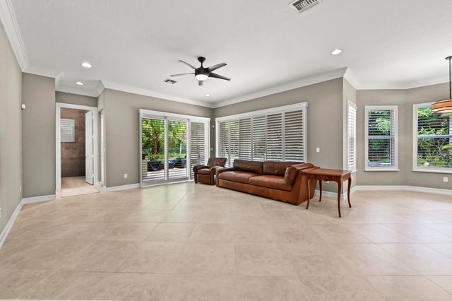 7735 Eden Ridge Way, Palm Beach Gardens, FL 33412